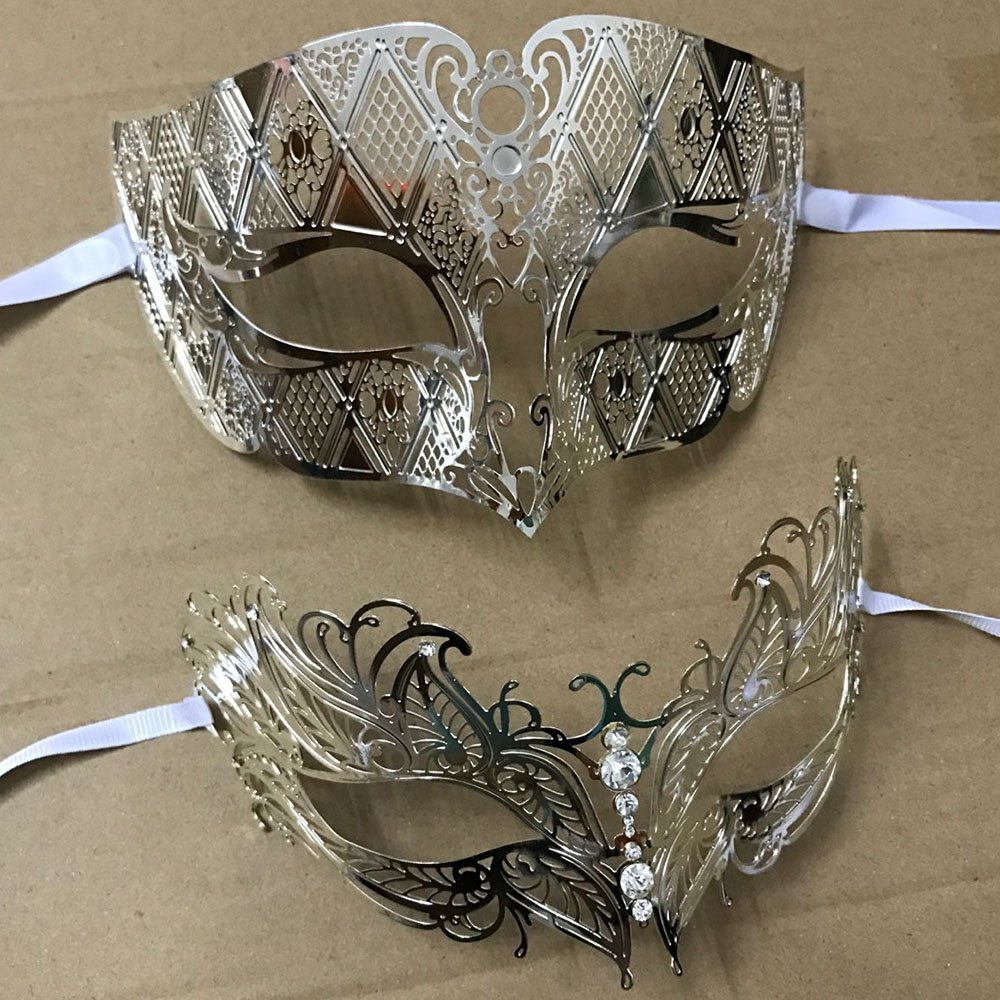 Masques de fête vénitienne de  - Black Face Mask Pack avis et prix